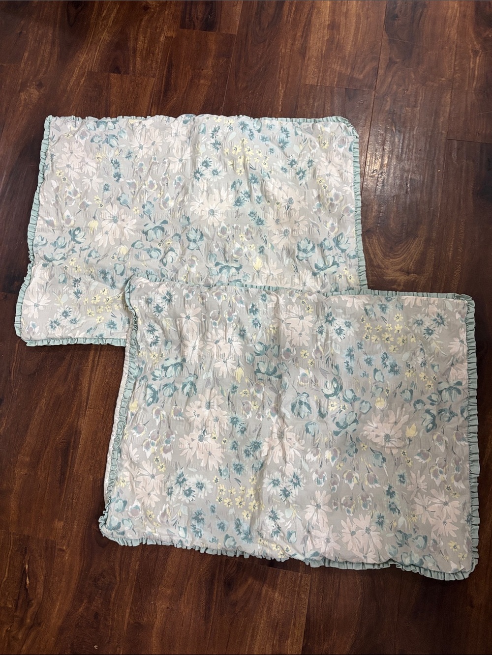 2 LC Lauren Conrad Teal Floral Boho Cotton Pillow Cases (2)